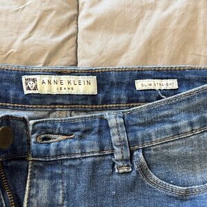 Anne Klein Slim Straight Blue Jeans size 8p